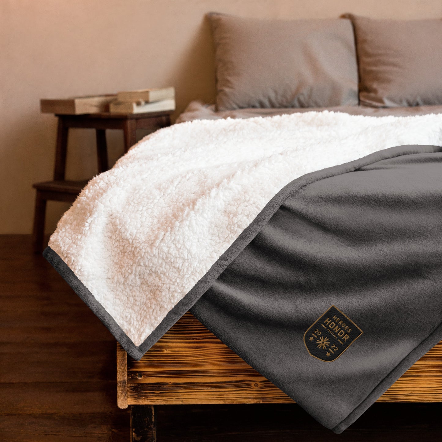 HHF 2022 OFFICIAL SHERPA BLANKET